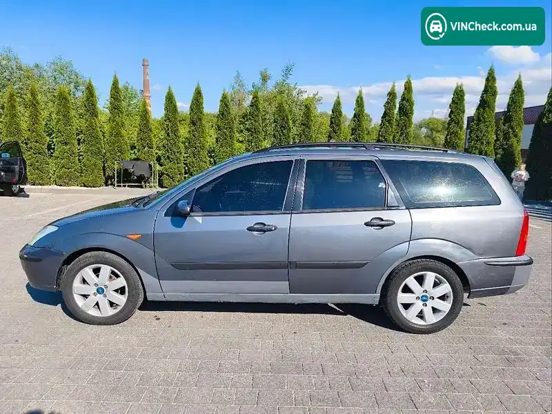 Ford Focus 2003, фото з оголошення 2 з 19, VIN WF0NXXGCDN3K26178