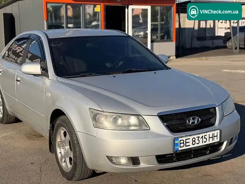 Hyundai Sonata 2005, фото з оголошення 1 з 19, VIN KMHEU41CP6A172175