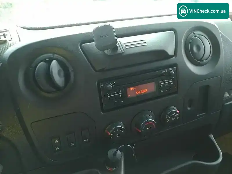 Renault Master 2017, фото з оголошення 2 з 20, VIN VF1VB000857924800
