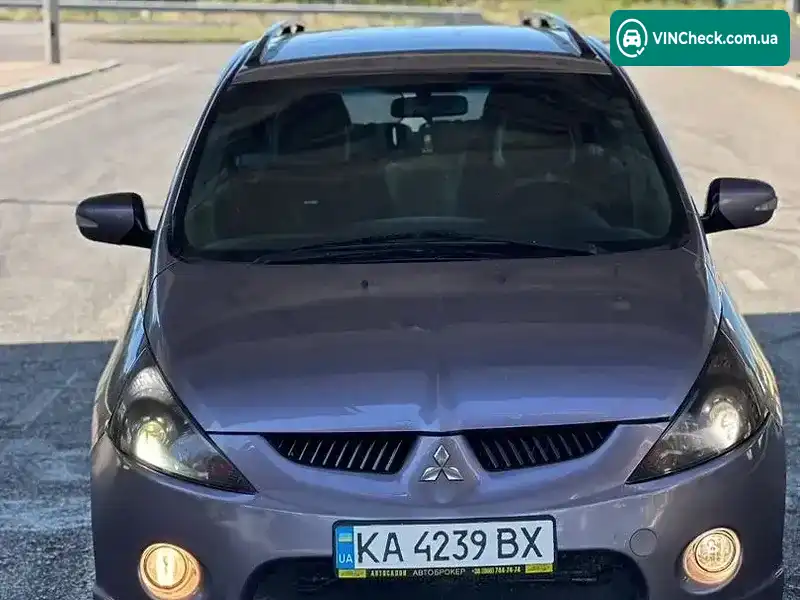 Mitsubishi Grandis 2005, фото з оголошення 2 з 17, VIN JMBLRNA4W4Z003433