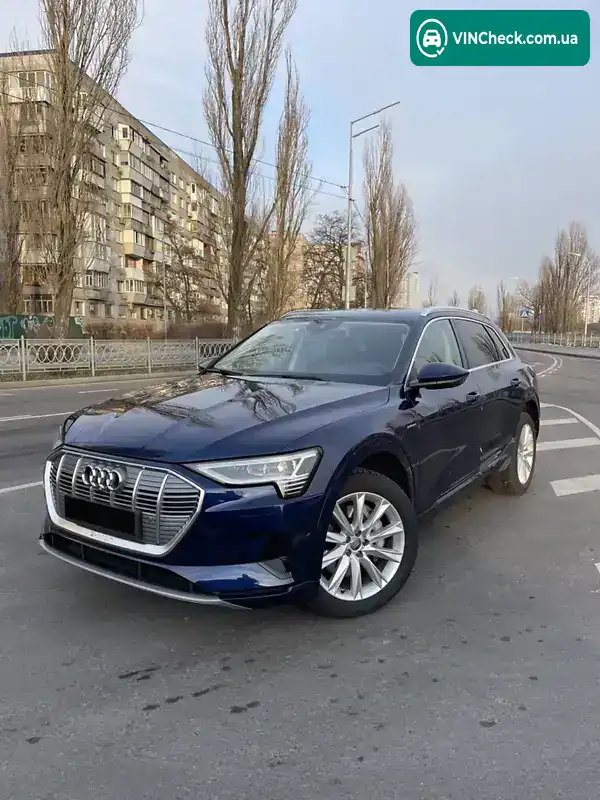 Audi e-tron 2020, фото з оголошення 1 з 16, VIN WAUZZZGE7LB022313