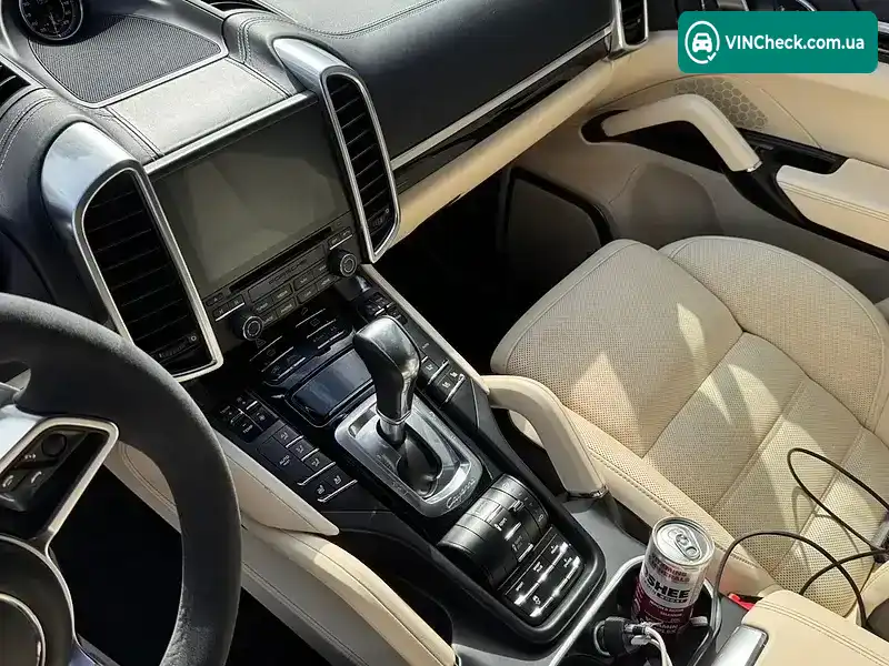 Porsche Cayenne 2017, фото з оголошення 1 з 16, VIN WP1AE2A2XJLA71304