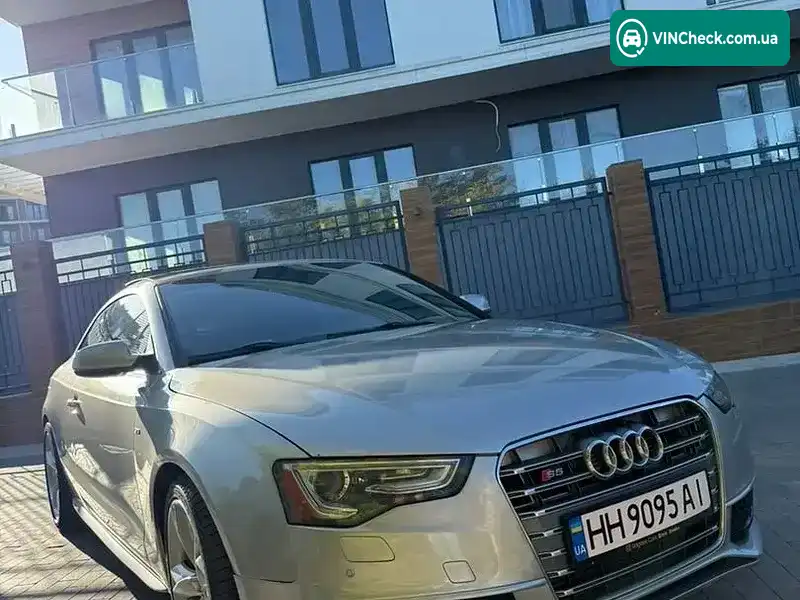 Audi A5 2012, фото з оголошення 2 з 20, VIN WAUWFAFR1DA003846