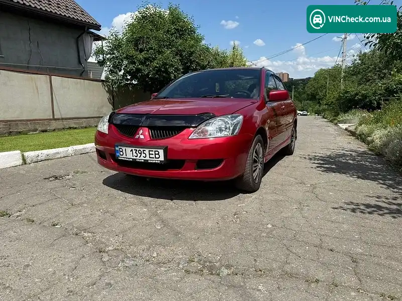 Mitsubishi Lancer 2004, фото з оголошення 2 з 12, VIN JMBSNCS3A5U000423