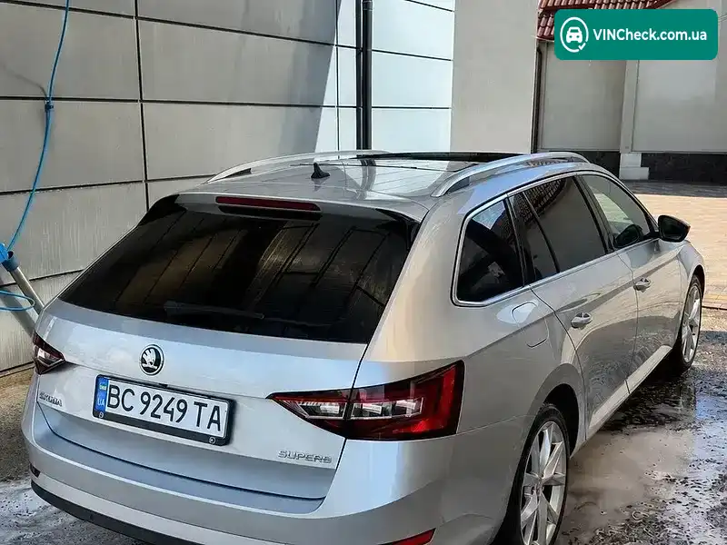 Skoda Superb 2019, фото з оголошення 2 з 16, VIN TMBJH9NP6K7068742
