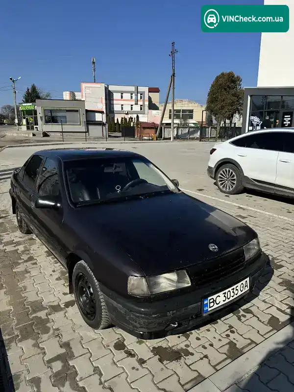 Opel Vectra 1992, фото з оголошення 1 з 9, VIN W0L000087N1264650