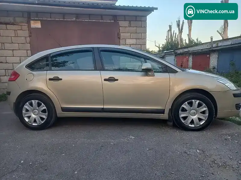 Citroen C4 2004, фото з оголошення 2 з 20, VIN VF7LCNFUC74102487