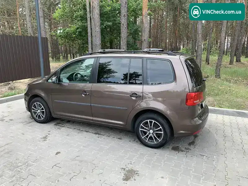 Volkswagen Touran 2015, фото з оголошення 2 з 18, VIN WVGZZZ1TZFW076574