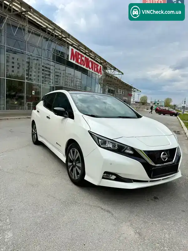 Nissan Leaf 2018, фото з оголошення 1 з 21, VIN SJNFAAZE1U0037150