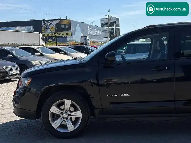 Jeep Compass 2016, фото з оголошення 2 з 20, VIN 1C4NJDEB5GD662941