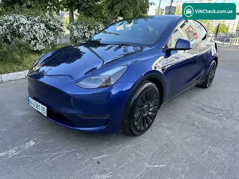 Tesla Model Y 2023, фото з оголошення 1 з 13, VIN 7SAYGDEF9PF713013
