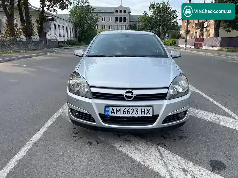 Opel Astra 2005, фото з оголошення 2 з 19, VIN W0L0AHL4858158705