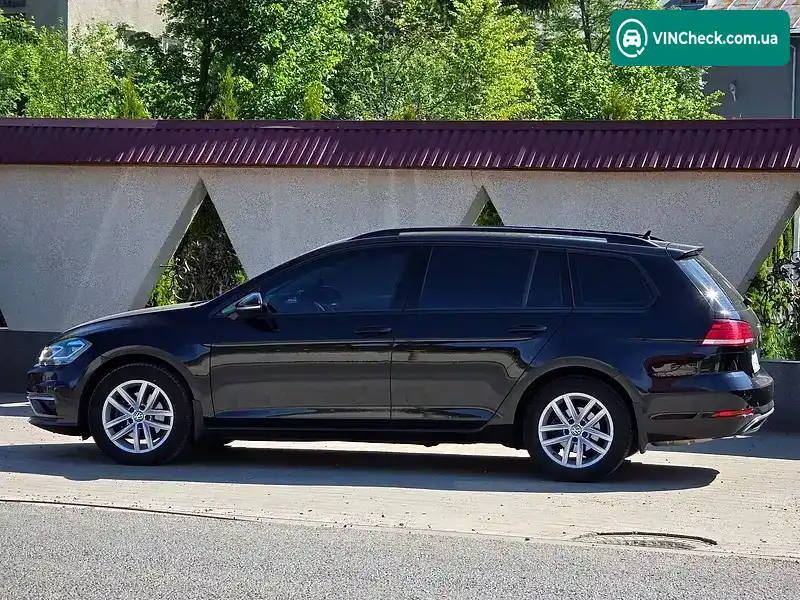 Volkswagen Golf 2020, фото з оголошення 1 з 21, VIN WVWZZZAUZLP570697