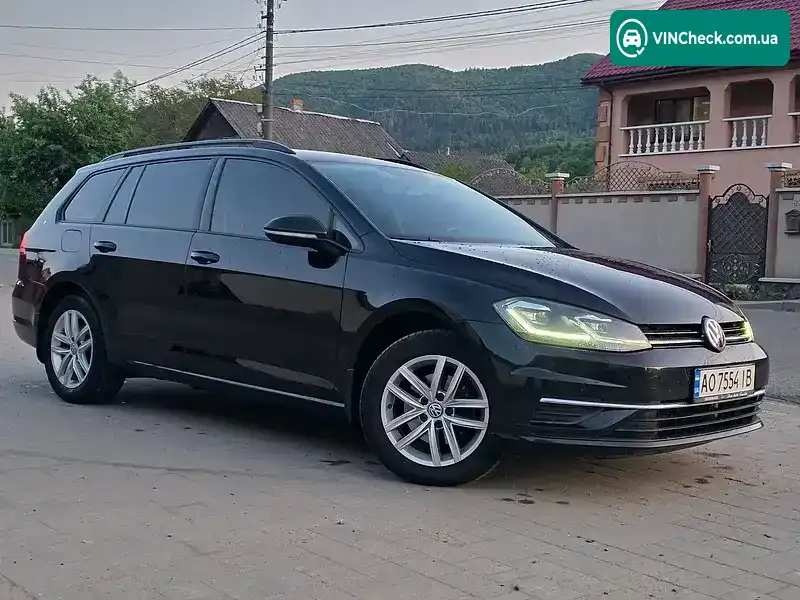 Volkswagen Golf 2020, фото з оголошення 2 з 21, VIN WVWZZZAUZLP570697
