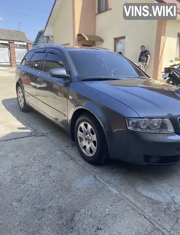 Audi A4 2002, фото з оголошення 2 з 6, VIN WAUZZZ8E33A154005