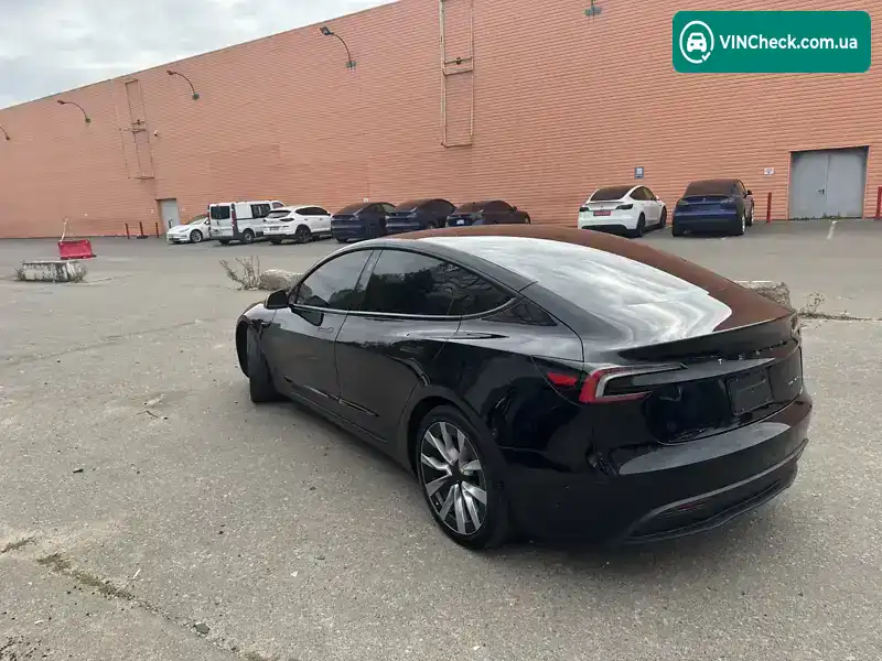 Tesla Model 3 2025, фото з оголошення 2 з 7, VIN 5YJ3E1EBXRF827596