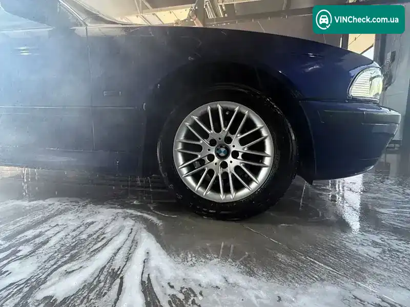 BMW 5 Series 1997, фото з оголошення 2 з 19, VIN WBADH41060BY72085