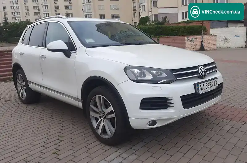 Volkswagen Touareg 2013, фото з оголошення 1 з 18, VIN WVGZZZ7PZDD035585