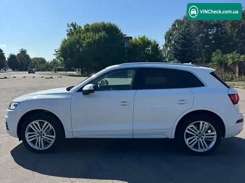 Audi Q5 2018, фото з оголошення 1 з 18, VIN WA1BNAFY6J2107020