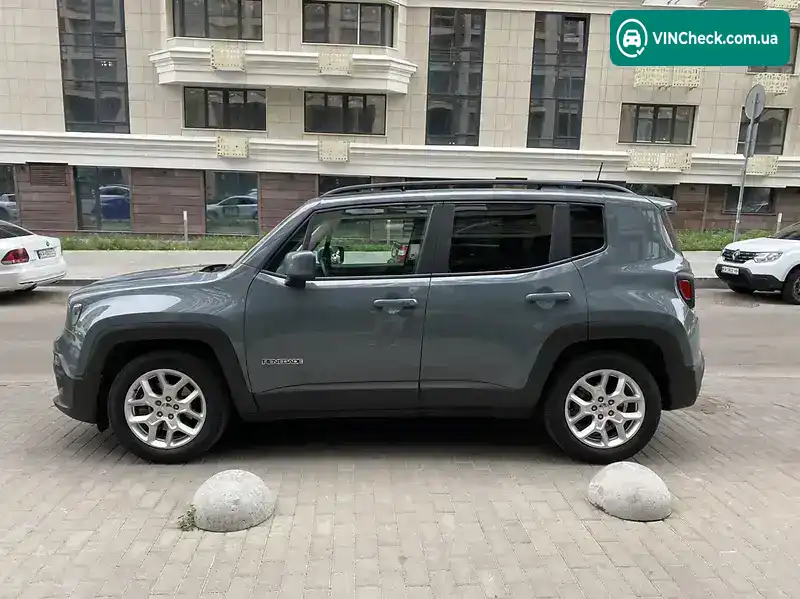 Jeep Renegade 2018, фото з оголошення 2 з 16, VIN ZACCJABB6JPH75087