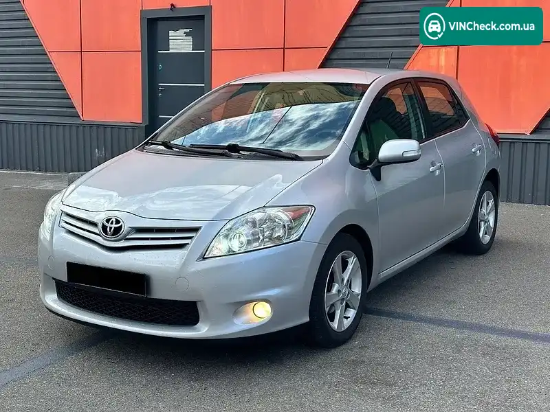 Toyota Auris 2011, фото з оголошення 2 з 17, VIN NMTKV56E50R070910