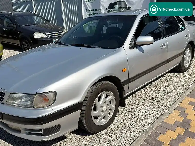 Nissan Maxima 1997, фото з оголошення 1 з 16, VIN JN1CAUA32U0031456