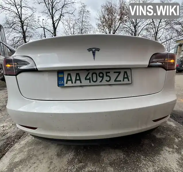 Tesla Model 3 2019, фото з оголошення 2 з 21, VIN 5YJ3E1EA5LF590983