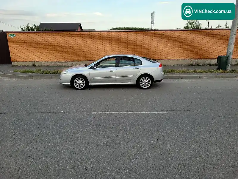 Renault Laguna 2009, фото з оголошення 2 з 17, VIN VF1BT1A0642054755