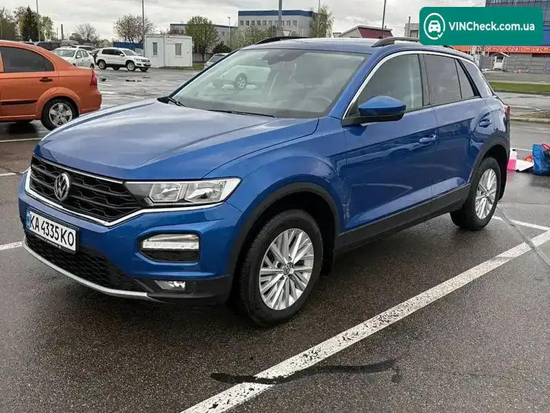 Volkswagen T-Roc 2019, фото з оголошення 1 з 17, VIN WVGZZZA1ZKV176357