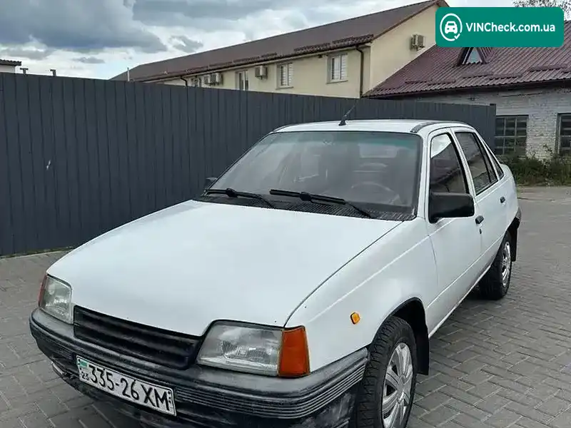 Opel Kadett 1988, фото з оголошення 1 з 20, VIN W0L000039H5129974