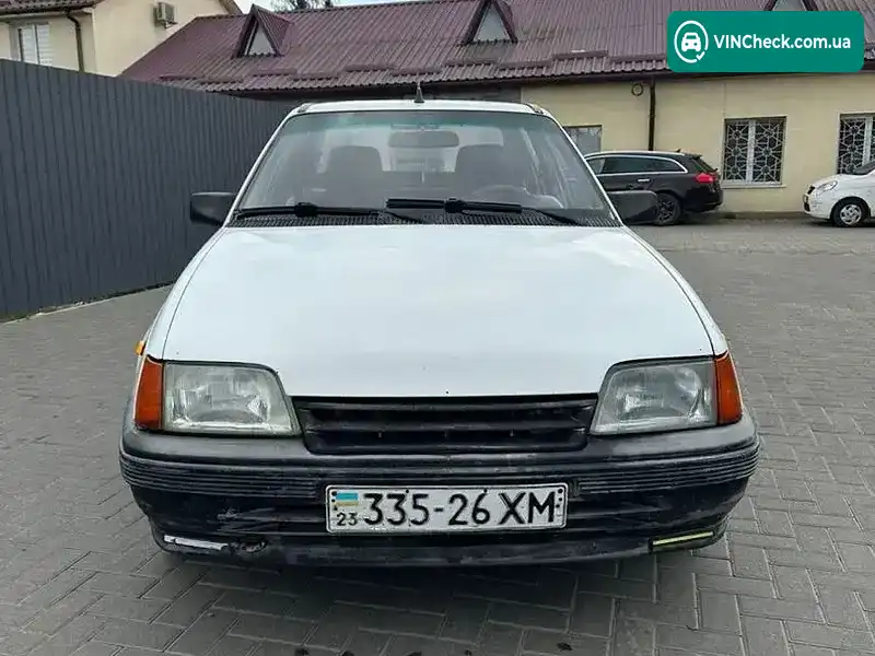Opel Kadett 1988, фото з оголошення 2 з 20, VIN W0L000039H5129974