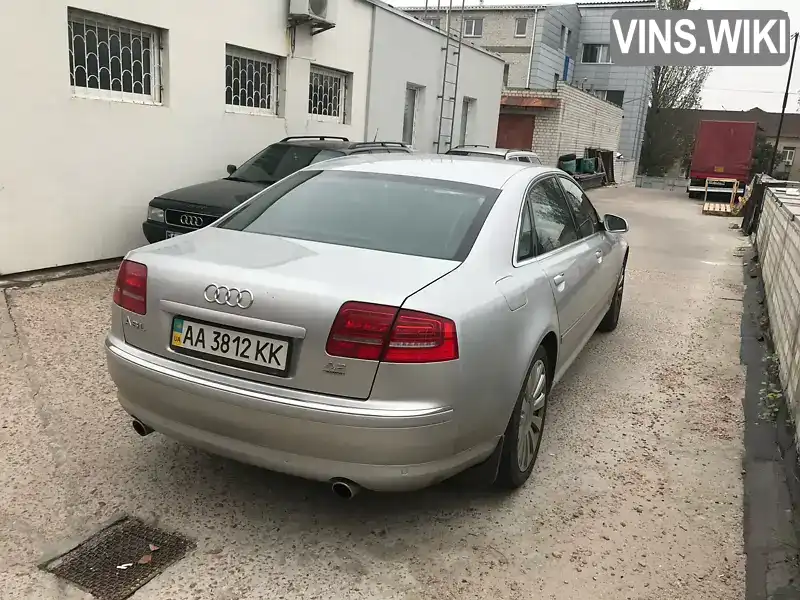 Audi A8 2006, фото з оголошення 2 з 14, VIN WAUZZZ4E56N021538