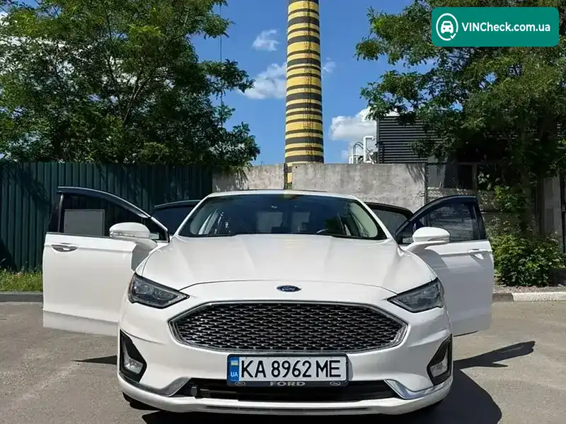 Ford Fusion 2019, фото з оголошення 1 з 20, VIN 3FA6P0RUXKR244145