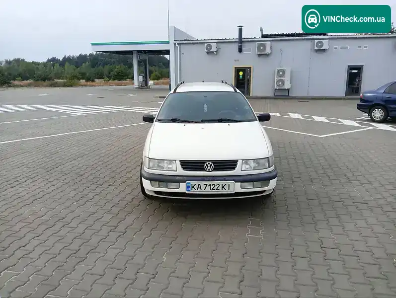 Volkswagen Passat 1996, фото з оголошення 1 з 7, VIN WVWZZZ3AZTE049414