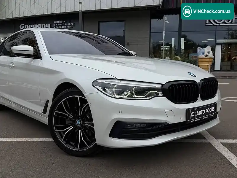 BMW 5 Series 2019, фото з оголошення 2 з 20, VIN WBAJF51060CD66154