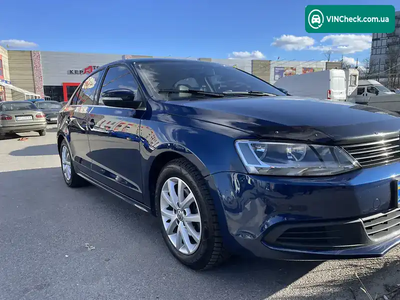 Volkswagen Jetta 2013, фото з оголошення 2 з 12, VIN 3VWDP7AJ2DM295471