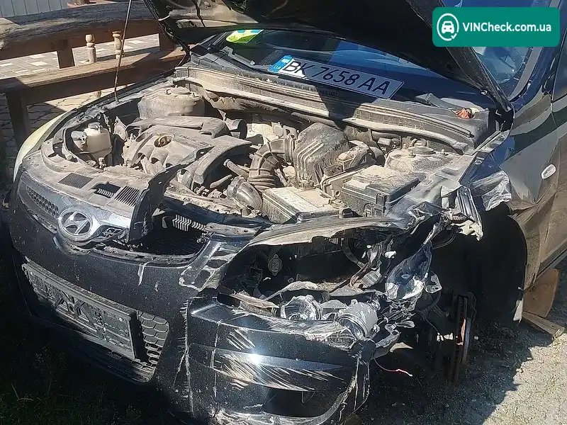 Hyundai i30 2009, фото з оголошення 2 з 9, VIN KMHDB51CP9U139338
