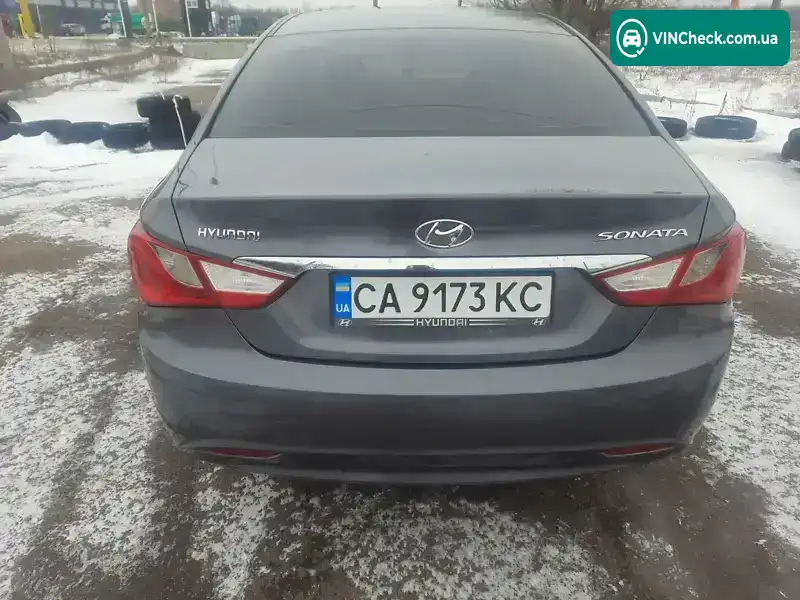 Hyundai Sonata 2010, фото з оголошення 2 з 21, VIN KMHEB41BBBA168856