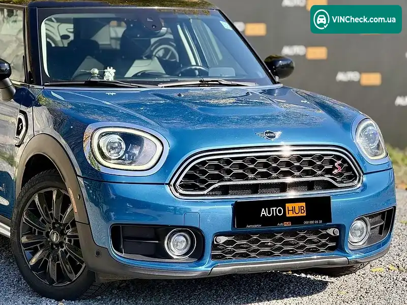 MINI Countryman 2019, фото з оголошення 2 з 20, VIN WMZYX1C05L3L56270