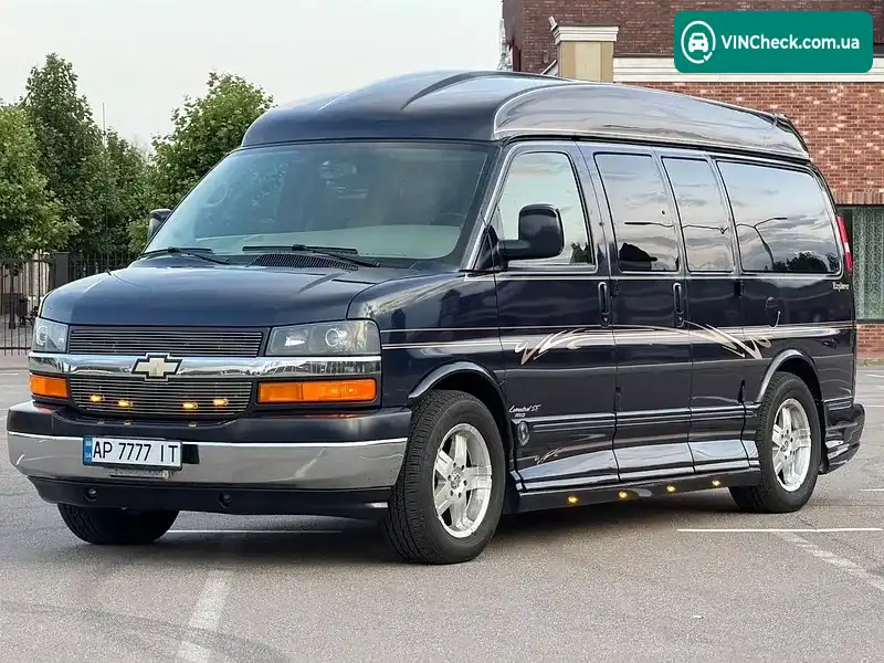 Chevrolet Express 2006, фото з оголошення 2 з 20, VIN 1GBFH15T561132612