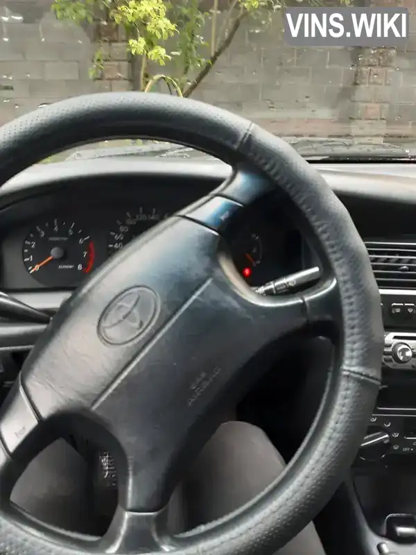 Toyota Carina 1996, фото з оголошення 2 з 10, VIN SB153ABK10E014858
