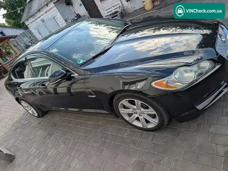 Jaguar XF 2010, фото з оголошення 2 з 9, VIN SAJAA0542ANR69933