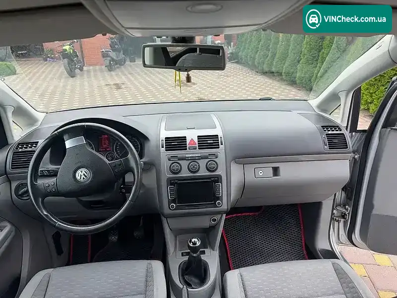 Volkswagen Touran 2008, фото з оголошення 1 з 16, VIN WVGZZZ1TZ9W003964