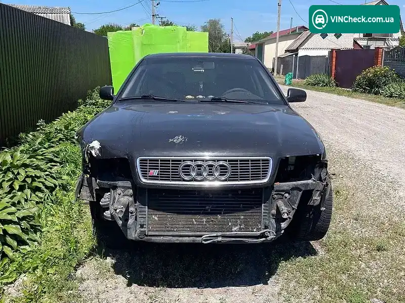 Audi A4 1996, фото з оголошення 1 з 10, VIN WAUZZZ8DZVA060565