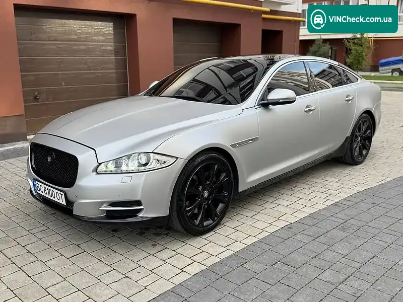 Jaguar XJ 2012, фото з оголошення 1 з 20, VIN SAJAA1222CNV32445