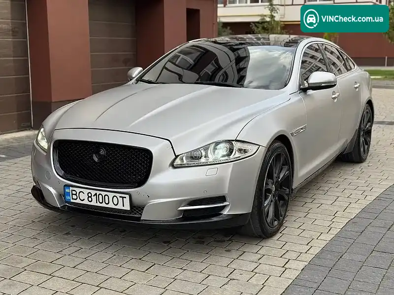 Jaguar XJ 2012, фото з оголошення 2 з 20, VIN SAJAA1222CNV32445