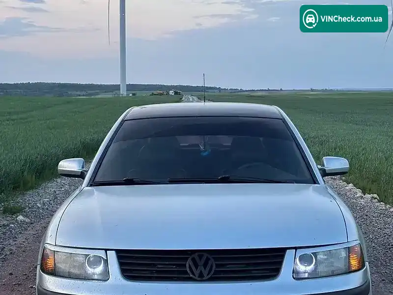 Volkswagen Passat 1998, фото з оголошення 1 з 13, VIN WVWZZZ31ZKE127069