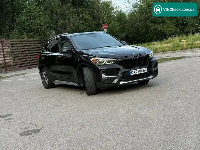 BMW X1 2020, фото з оголошення 2 з 19, VIN WBXJG9C07L5R30469