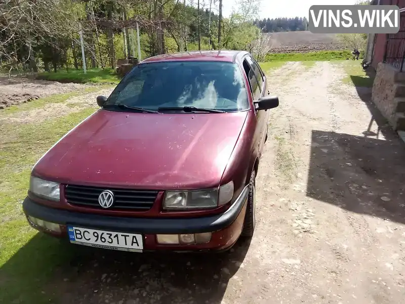 Volkswagen Passat 1994, фото з оголошення 2 з 8, VIN WVWZZZ3AZRB102437