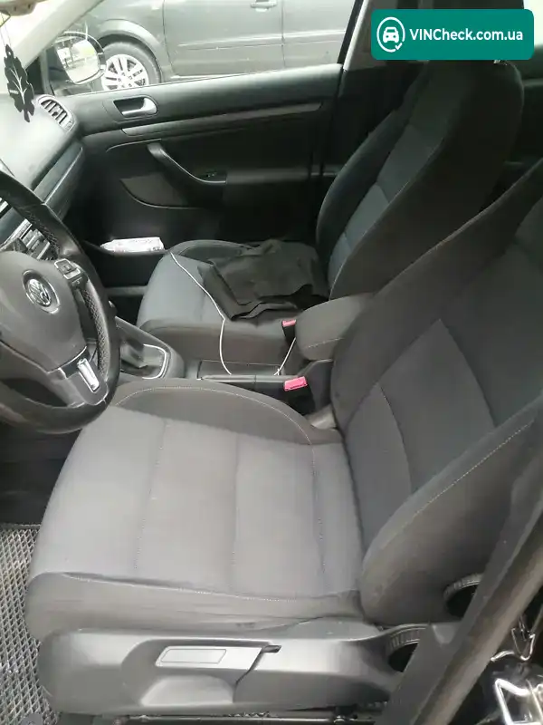 Volkswagen Golf 2011, фото з оголошення 1 з 12, VIN WVWZZZ1KZCM639994